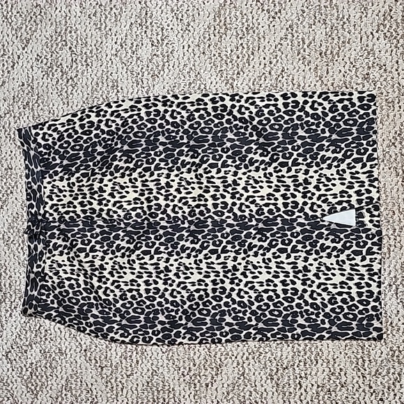 Billie Jo Retro Leopard pencil skirt - Picture 4 of 4